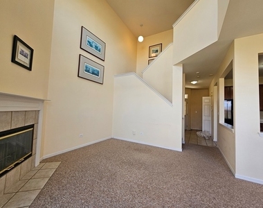 2923 Bartlett Court - Photo Thumbnail 3