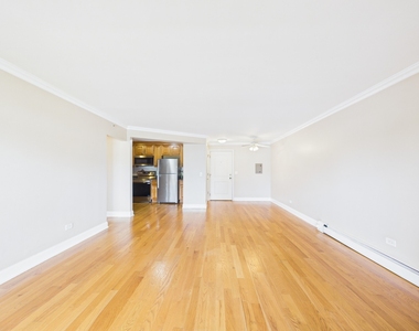 2210 S Goebbert Road - Photo Thumbnail 6