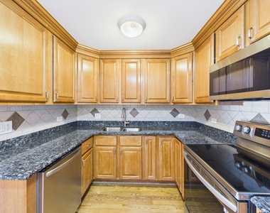 2210 S Goebbert Road - Photo Thumbnail 16