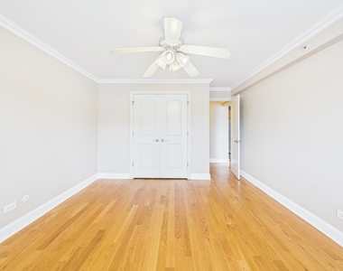 2210 S Goebbert Road - Photo Thumbnail 23