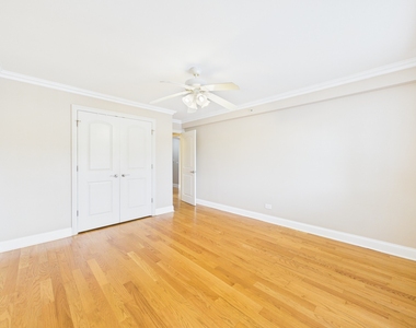 2210 S Goebbert Road - Photo Thumbnail 24