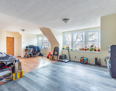 7144 S Wentworth Avenue - Photo Thumbnail 12