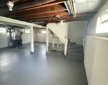 16963 Shea Avenue - Photo Thumbnail 6