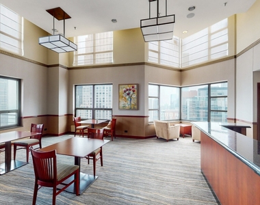 401 E Ontario Street - Photo Thumbnail 21