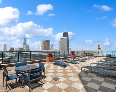 401 E Ontario Street - Photo Thumbnail 23