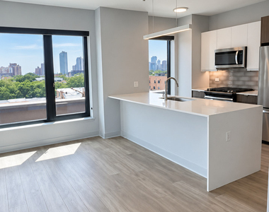 1025 W Addison Street - Photo Thumbnail 9