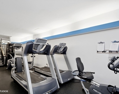 2800 N Lake Shore Drive - Photo Thumbnail 20