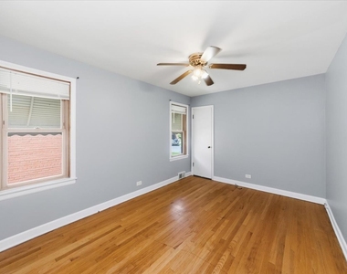7117 W Armitage Avenue - Photo Thumbnail 6