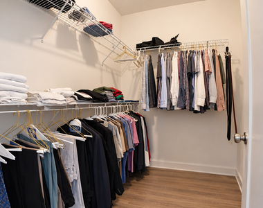 637 N Wells Street - Photo Thumbnail 12
