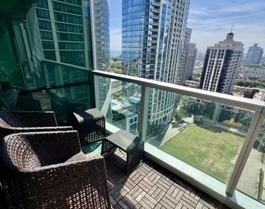1201 S Prairie Avenue - Photo Thumbnail 12