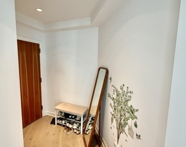 1201 S Prairie Avenue - Photo Thumbnail 8