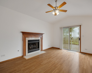 1127 Ashbrook Drive - Photo Thumbnail 12