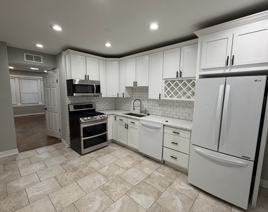 2026 N Winchester Avenue - Photo Thumbnail 8