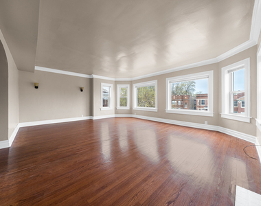 7751 S Saginaw Avenue - Photo Thumbnail 2