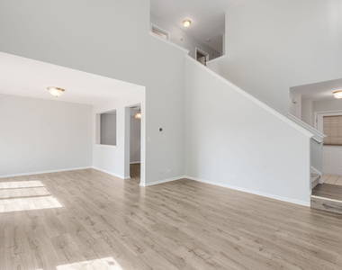 3112 Crystal Rock Road - Photo Thumbnail 2
