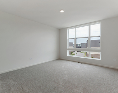 1289 Lakepointe Drive - Photo Thumbnail 9