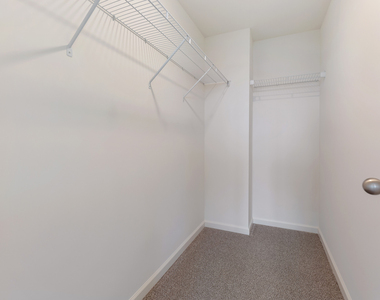 1289 Lakepointe Drive - Photo Thumbnail 17
