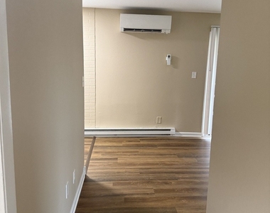 1351 Monomoy Street - Photo Thumbnail 2