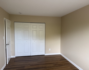 1351 Monomoy Street - Photo Thumbnail 6