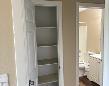 1351 Monomoy Street - Photo Thumbnail 4