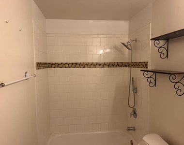 15726 Avalon Avenue - Photo Thumbnail 15