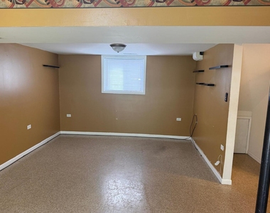 15726 Avalon Avenue - Photo Thumbnail 21