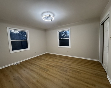 6514 Walter Adamic Lane - Photo Thumbnail 14