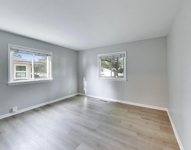 5705 Aubrey Terrace - Photo Thumbnail 17