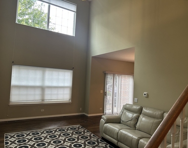 394 Bay Drive - Photo Thumbnail 9