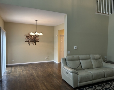 394 Bay Drive - Photo Thumbnail 6