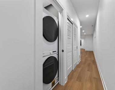 2327 S Homan Avenue - Photo Thumbnail 14