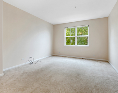 106 Rosehall Drive - Photo Thumbnail 4