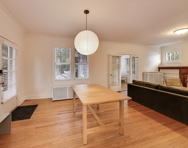 1628 Wesley Avenue - Photo Thumbnail 4