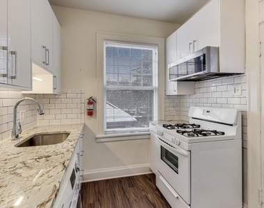 1628 Wesley Avenue - Photo Thumbnail 5