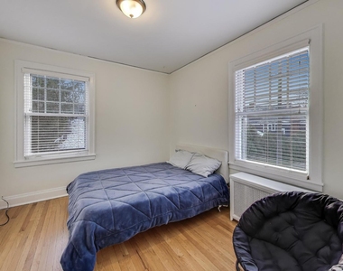 1628 Wesley Avenue - Photo Thumbnail 10