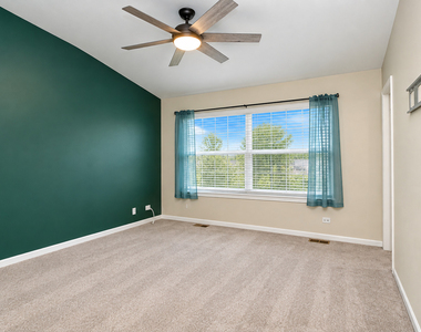 700 Savannah Lane - Photo Thumbnail 6