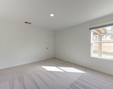 21218 Fieni Drive - Photo Thumbnail 13
