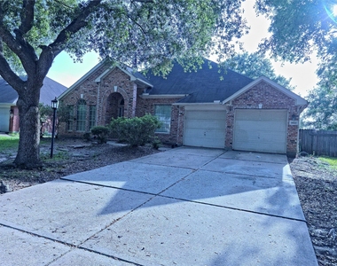18027 Landing Brook Drive - Photo Thumbnail 8