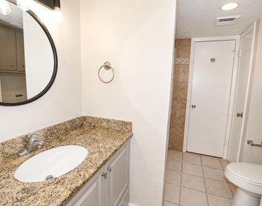 715 Land Grant Drive - Photo Thumbnail 9