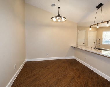 715 Land Grant Drive - Photo Thumbnail 2