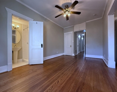 4316 Roseland Street - Photo Thumbnail 16