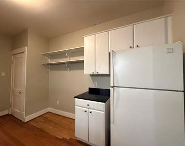 4316 Roseland Street - Photo Thumbnail 10