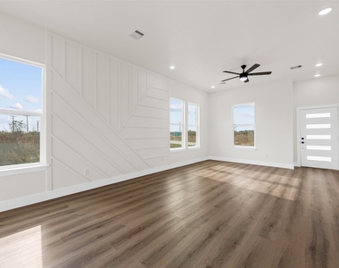 6000 Road 5503 - Photo Thumbnail 3