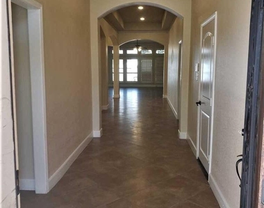 5927 Bristol Path Lane - Photo Thumbnail 4