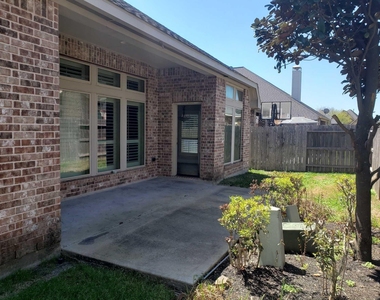 5927 Bristol Path Lane - Photo Thumbnail 26