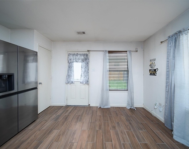 4211 Wayside Stream Lane - Photo Thumbnail 23