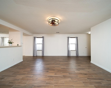 4211 Wayside Stream Lane - Photo Thumbnail 27