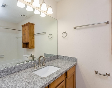 9206 Towerstone Drive - Photo Thumbnail 4