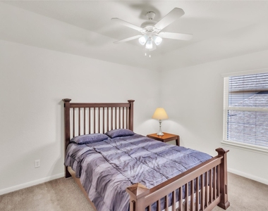 1511 Palisade Green Drive - Photo Thumbnail 28