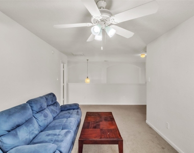 1511 Palisade Green Drive - Photo Thumbnail 26